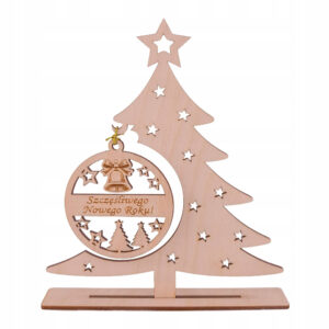 Drewniana choinka z bombką